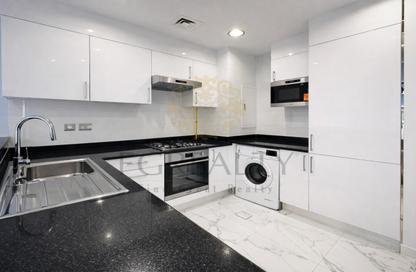Apartment - 2 Bedrooms - 3 Bathrooms for sale in Catania - La Piazza - Fox Hills - Lusail