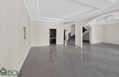 Villa - 6 - 7 for sale in Umm Salal Ali - Umm Salal Ali - Doha