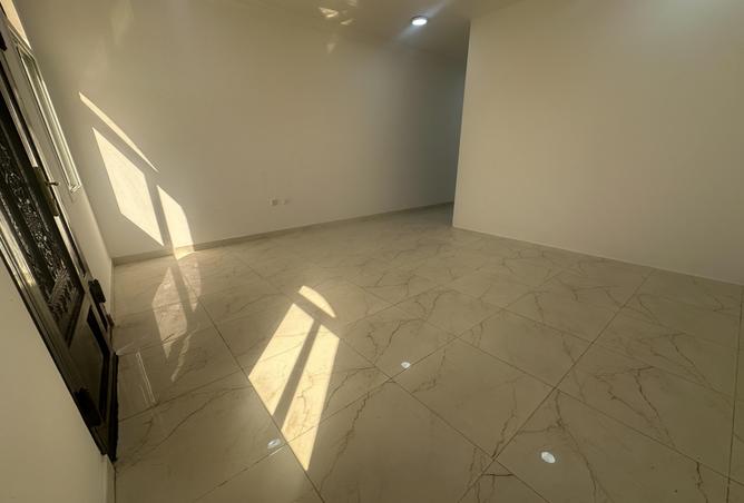 53142445 - Property Image 3