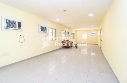Labor Camp - Studio for rent in Umm Salal Mahammad - Umm Salal City - Doha