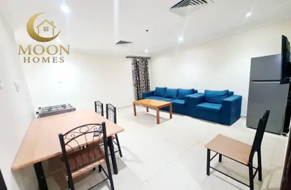 شقة - غرفة نوم - 1 حمام للايجار في ام غوالينا تجارية - ام غويلينا - أم غويلينا - الدوحة