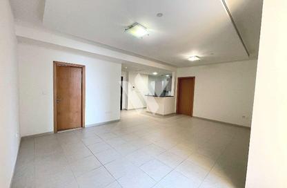 Apartment - 1 Bedroom - 2 Bathrooms for rent in West Bay Tower - West Bay - West Bay - Doha