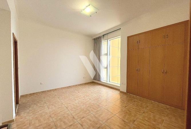 60170104 - Property Image 2