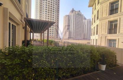 Apartment - 2 Bedrooms - 3 Bathrooms for rent in Floresta Gardens - Floresta Gardens - The Pearl Island - Doha