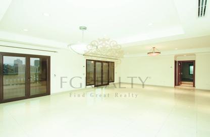 Apartment - 2 - 3 for sale in West Porto Drive - Porto Arabia - The Pearl Island - Doha