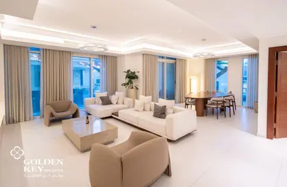Apartment - 2 Bedrooms - 4 Bathrooms for sale in Crystal Residence - Gewan Island - The Pearl Island - Doha