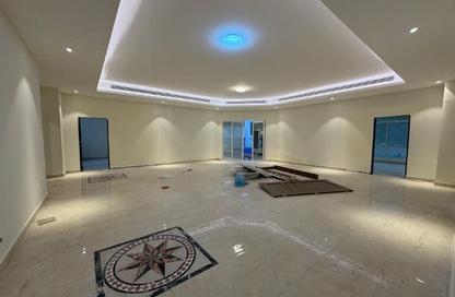 Apartment - 2 - 2 for rent in Al Dafna - Al Dafna - Doha