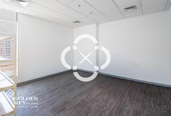 61503443 - Property Main Image