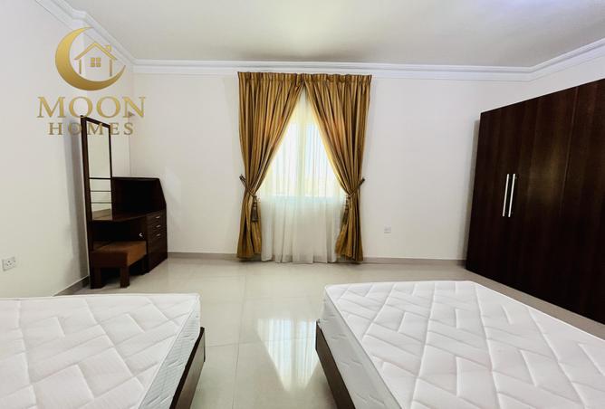 52133755 - Property Image 3