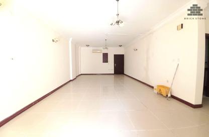 Apartment - 2 Bedrooms - 2 Bathrooms for rent in Muntazah 70 - Al Muntazah - Doha