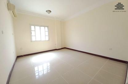 Apartment - 2 Bedrooms - 2 Bathrooms for rent in Muntazah 70 - Al Muntazah - Doha