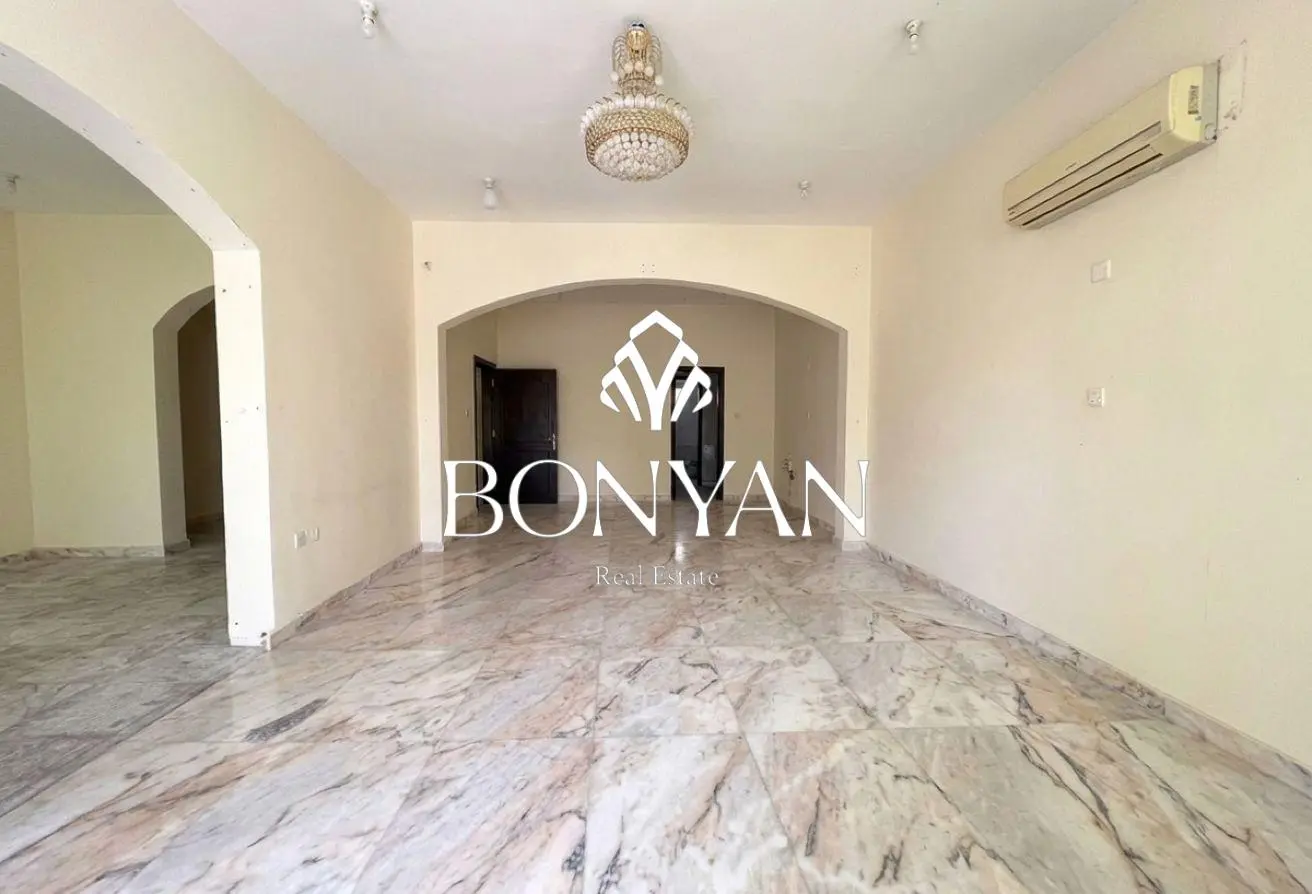 64032829 - Property Main Image