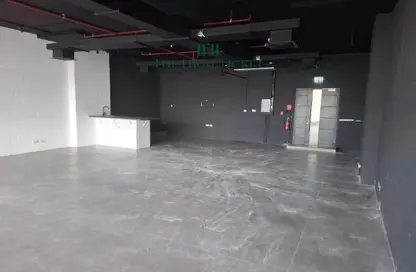 مساحات مكتبية - غرفة نوم - 1 حمام للايجار في شارع البنوك - مشيرب - الدوحة