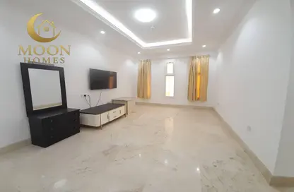 Apartment - 2 Bedrooms - 3 Bathrooms for rent in Al Muntazah Street - Al Muntazah - Doha