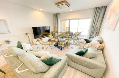 Apartment - 1 - 2 for sale in Viva West - Viva Bahriyah - The Pearl Island - Doha