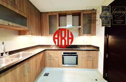 Apartment - 3 Bedrooms - 4 Bathrooms for rent in Viva West - Viva Bahriyah - The Pearl Island - Doha
