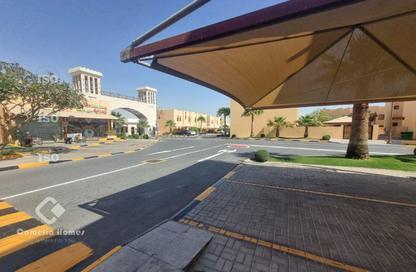 Compound - 4 Bedrooms - 5 Bathrooms for rent in Umm Al Seneem Street - Ain Khaled - Doha