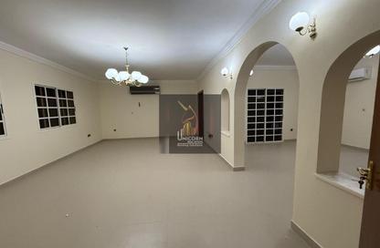 مجمع سكني - 4 غرف نوم - 4 حمامات للايجار في السودان - السودان - الدوحة