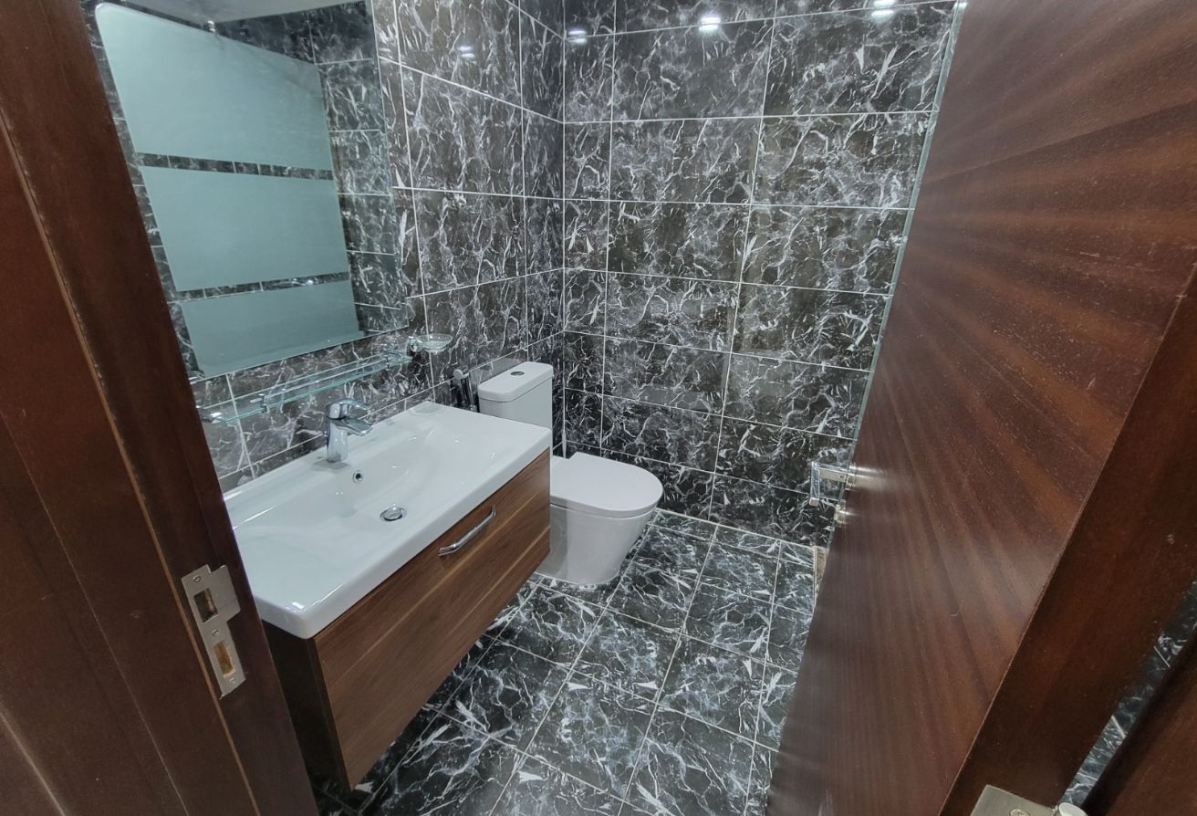 2 bhk + Office for rent 7.500 including bills thumbnail 20