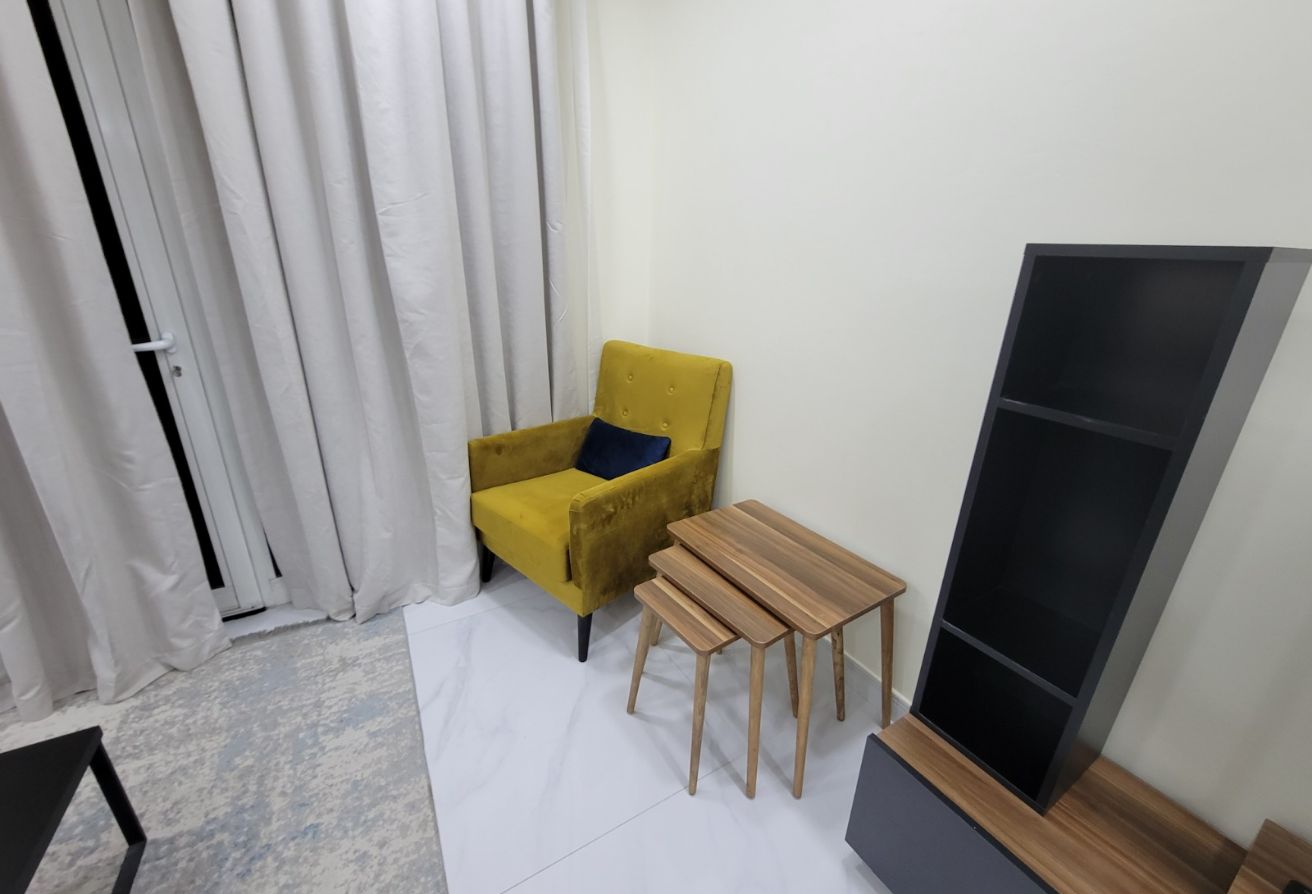 2 bhk + Office for rent 7.500 including bills thumbnail 12