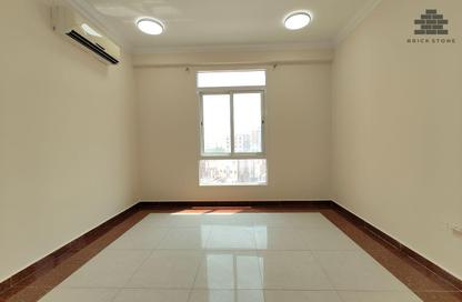 Apartment - 1 - 1 for rent in Al Mansoura - Al Mansoura - Doha
