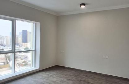 Apartment - 2 Bedrooms - 3 Bathrooms for rent in Musheireb - Musheireb - Doha