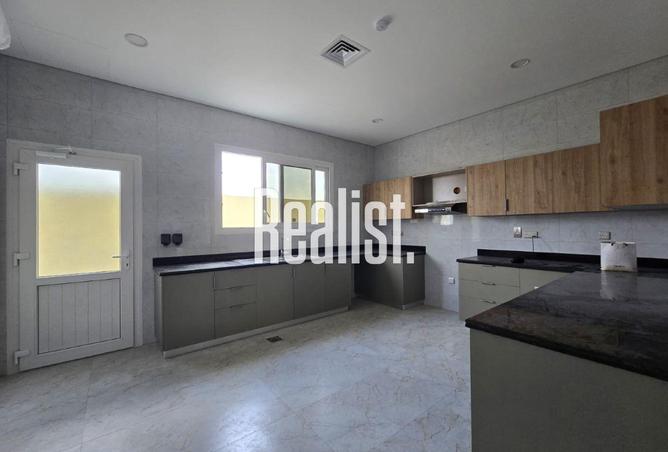 55780239 - Property Image 3
