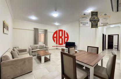 Apartment - 2 Bedrooms - 3 Bathrooms for rent in Al Sadd Road - Al Sadd - Doha