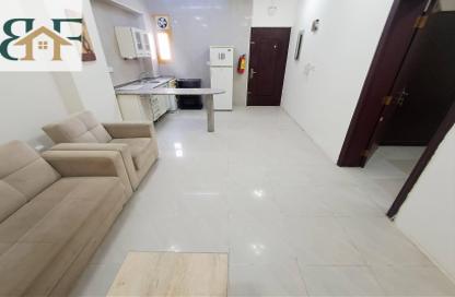 Apartment - 1 Bedroom - 1 Bathroom for rent in Umm Ghwailina Comm - Umm Ghuwalina - Umm Ghuwailina - Doha