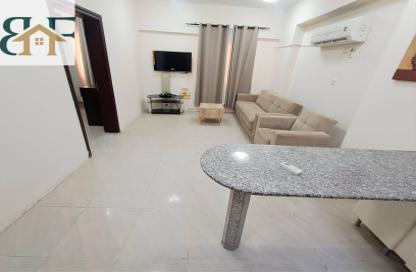 Apartment - 1 Bedroom - 1 Bathroom for rent in Umm Ghwailina Comm - Umm Ghuwalina - Umm Ghuwailina - Doha