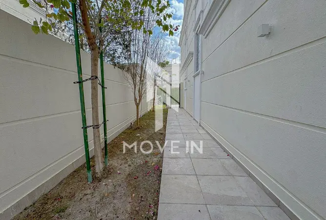 64033885 - Property Image 2