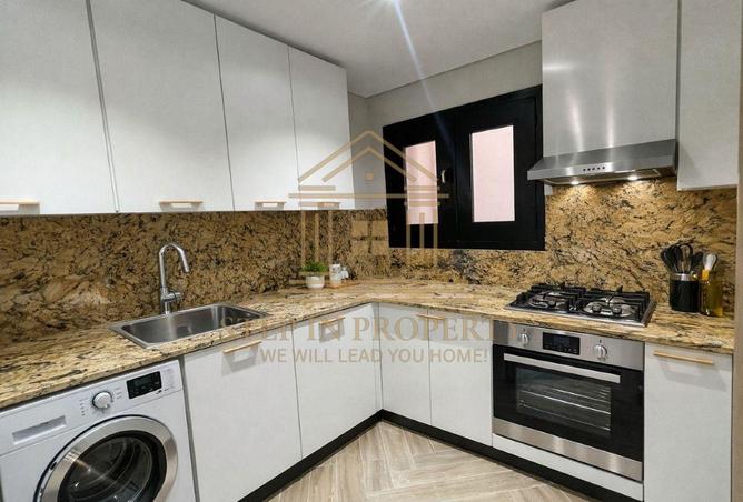 52270938 - Property Image 3
