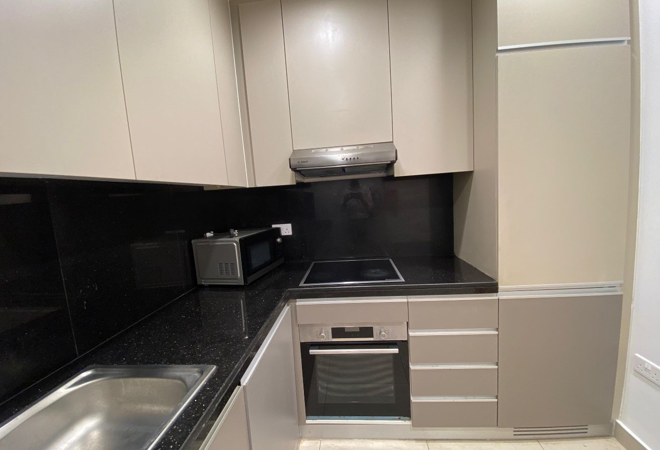 Premium 2 BHK + Maid  Furnished | Seaview | Pearl thumbnail 11