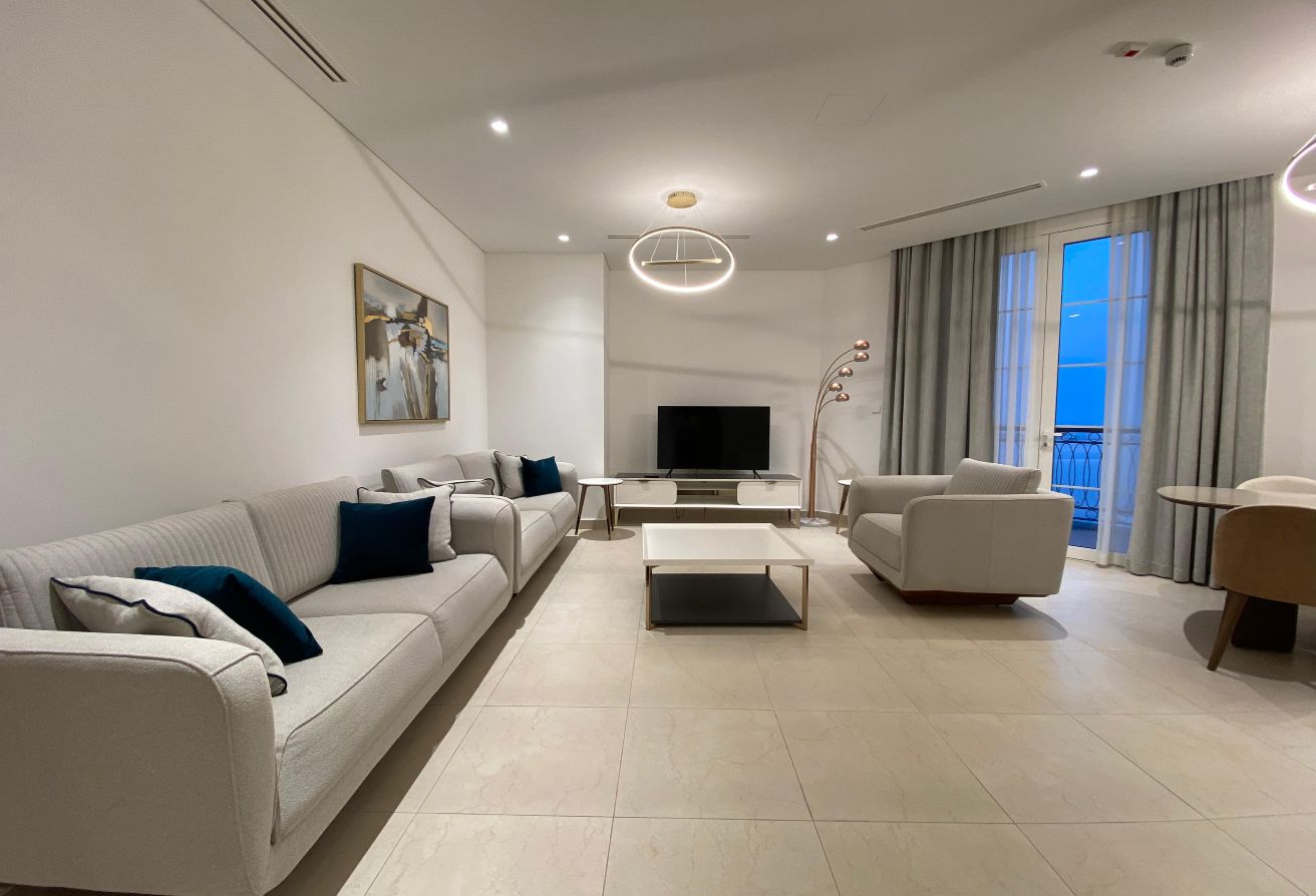 Premium 2 BHK + Maid  Furnished | Seaview | Pearl thumbnail 5