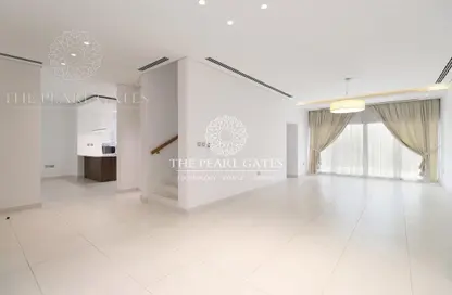 فيلا - 5 غرف نوم - 6 حمامات للايجار في باب الريان - مريخ - المريخ - الدوحة