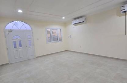 Villa - 7 Bedrooms - 7 Bathrooms for rent in Duhail Villas - Al Duhail - Doha