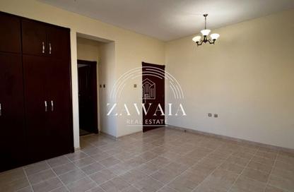 Villa - 3 Bedrooms - 4 Bathrooms for rent in Maamoura Villas - Al Maamoura - Doha