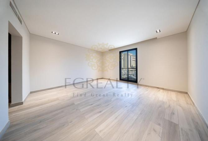 60615154 - Property Image 2