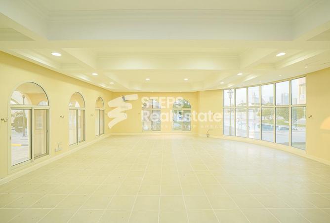 53956660 - Property Image 2