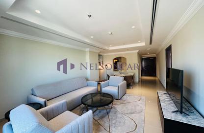 Apartment - 1 Bedroom - 2 Bathrooms for rent in Porto Arabia - The Pearl Island - Doha