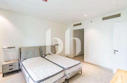Apartment - 2 - 3 for rent in Burj Al Marina - Marina District - Lusail