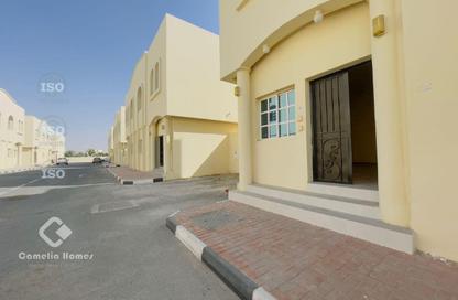 مجمع سكني - 5 غرف نوم - 4 حمامات للايجار في أم صلال علي - أم صلال على - الدوحة