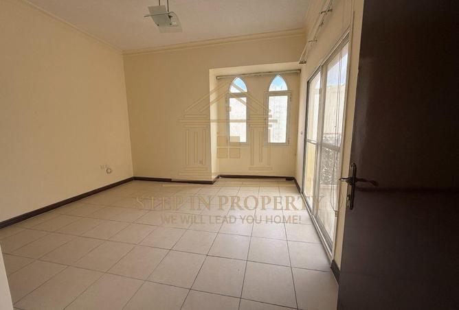 60557691 - Property Image 3