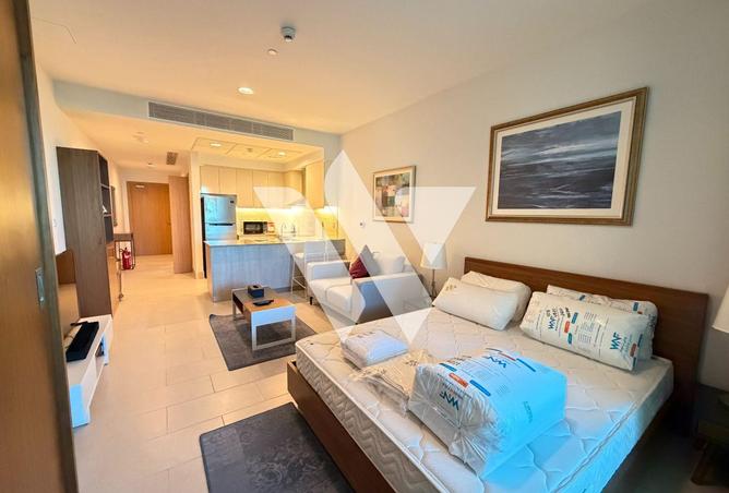 1002011 - Property Image 3