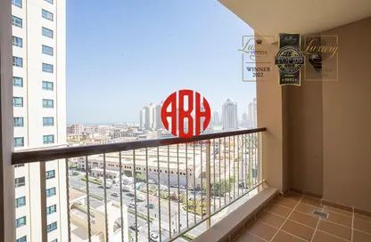 Apartment - 1 Bedroom - 2 Bathrooms for rent in East Porto Drive - Porto Arabia - The Pearl Island - Doha