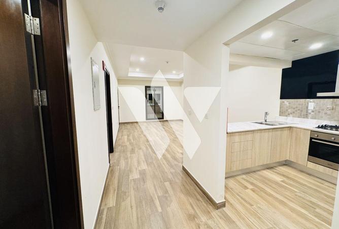 983419 - Property Image 3