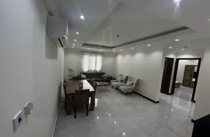 Apartment - 2 Bedrooms - 2 Bathrooms for rent in Al Mansoura - Al Mansoura - Doha