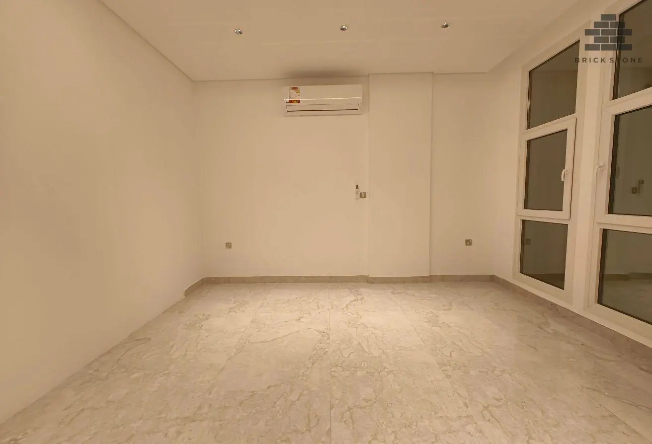 63918433 - Property Main Image