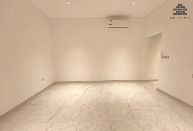 63918433 - Property Image 3