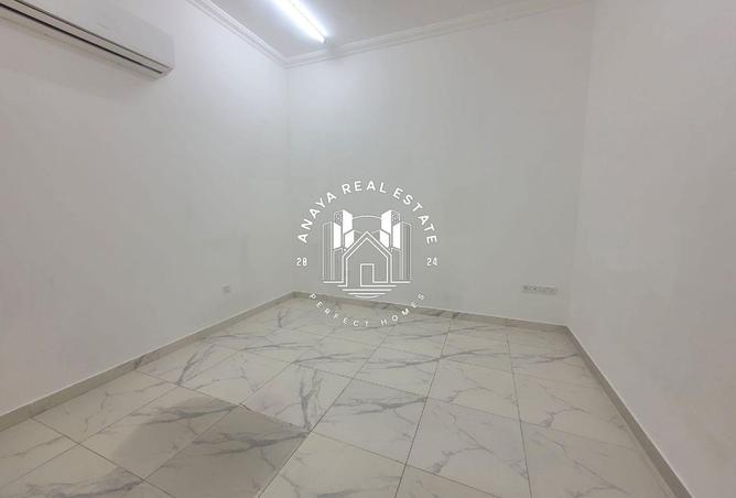 1012909 - Property Image 3